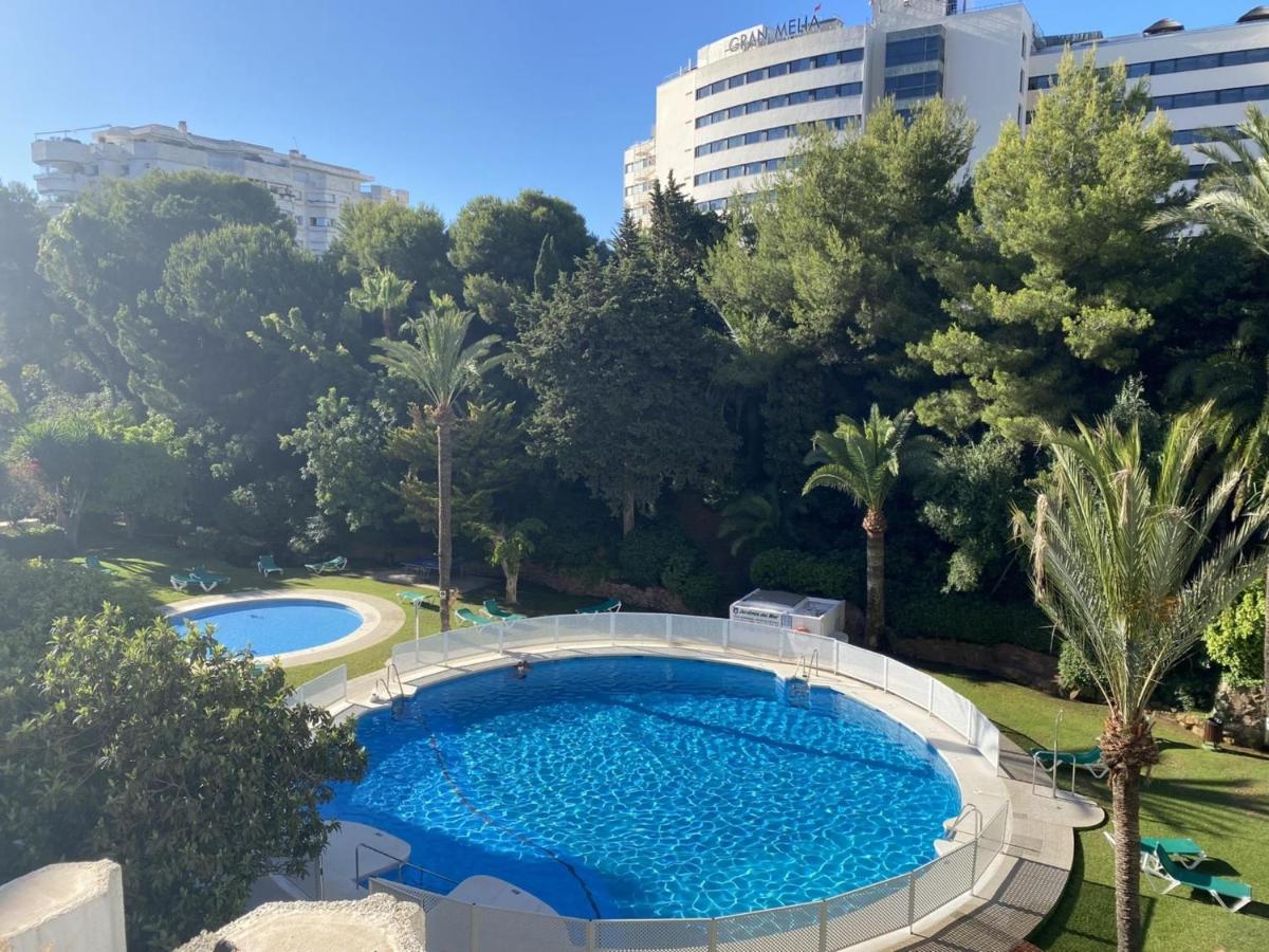 Luminoso apartamento en segunda línea playa 438 Marbella Exterior foto